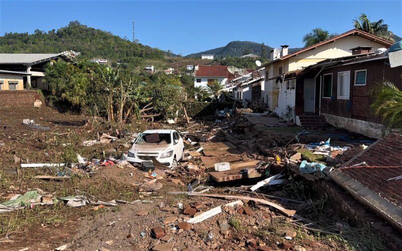 Quantas pessoas morreram apos o governador decretar estado de calamidade