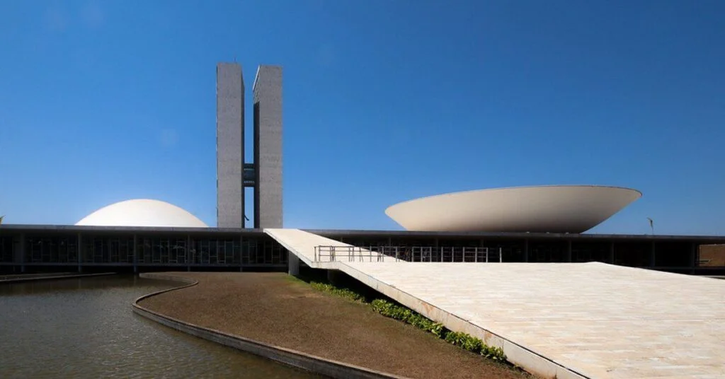 a comissao de assuntos economicos do senado aprovou o piso salarial dos zootecnistas