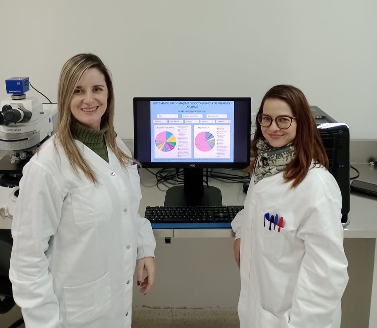 Como um sistema pode fornecer informações sobre a ocorrência de pragas?