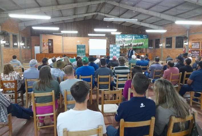 Os produtores rurais estão iniciando uma nova etapa do Programa ATeG Ovinocultura em Catanduvas? 26 os produtores rurais estao iniciando uma nova etapa do programa ateg ovinocultura em catanduvas