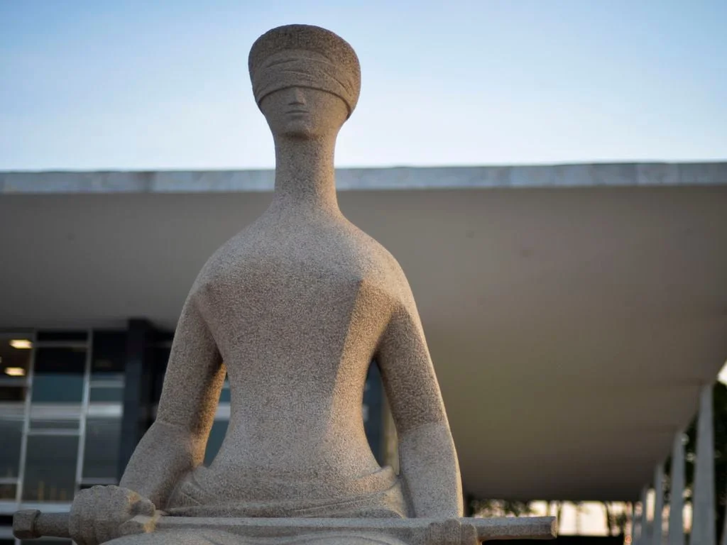 por que a decisao do stf e considerada arriscada para pecuaristas produtores e sociedade de acordo com a abcz