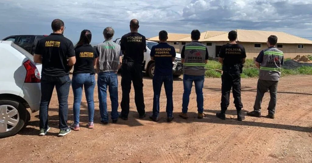 qual foi a quantidade de produtos suinos irregulares apreendida durante a operacao conjunta