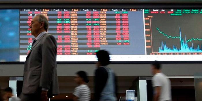 Qual foi o desempenho do Ibovespa no início de setembro, considerando o cenário externo favorável e o PIB?