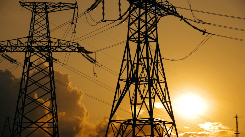 qual foi o maior crescimento registrado no consumo de energia nos ultimos meses