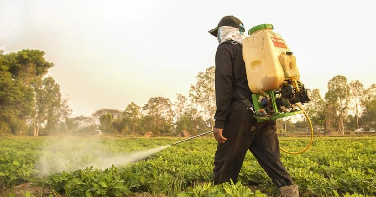 Quantos produtos formulados para controle de pragas na agricultura foram registrados pelo Ministério? 2 quantos produtos formulados para controle de pragas na agricultura foram registrados pelo ministerio