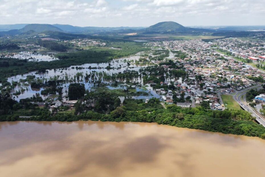 Quantas pessoas foram afetadas pelas chuvas no Parana