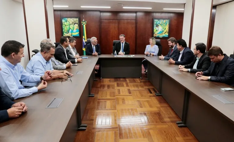 Governo Federal publica decreto que fortalece cadeia produtiva do leite no país