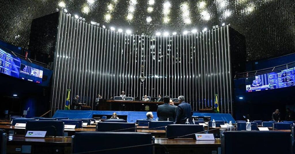 o senado aprovou a mp que destina r 200 milhoes para combater a gripe aviaria no brasil