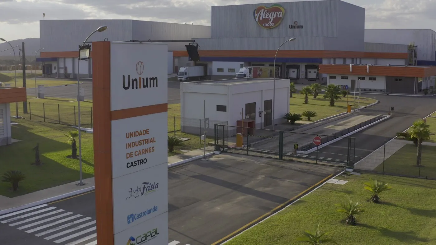 Aurora Coop assume operação da planta industrial de suínos da Unium no Paraná