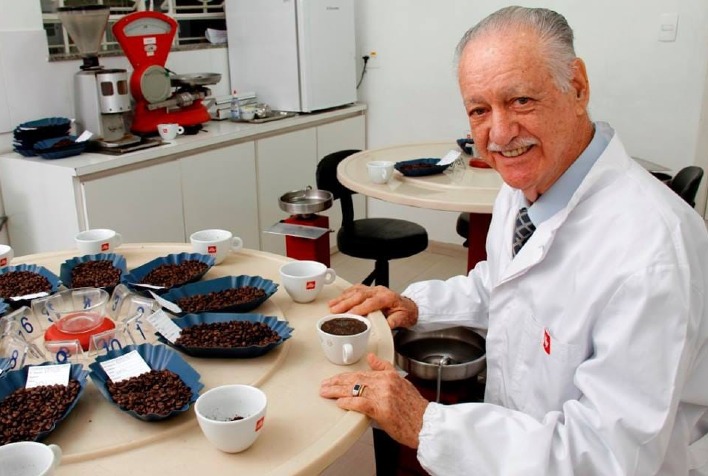 Quantas inscrições foram registradas no 33º Prêmio Ernesto Illy?