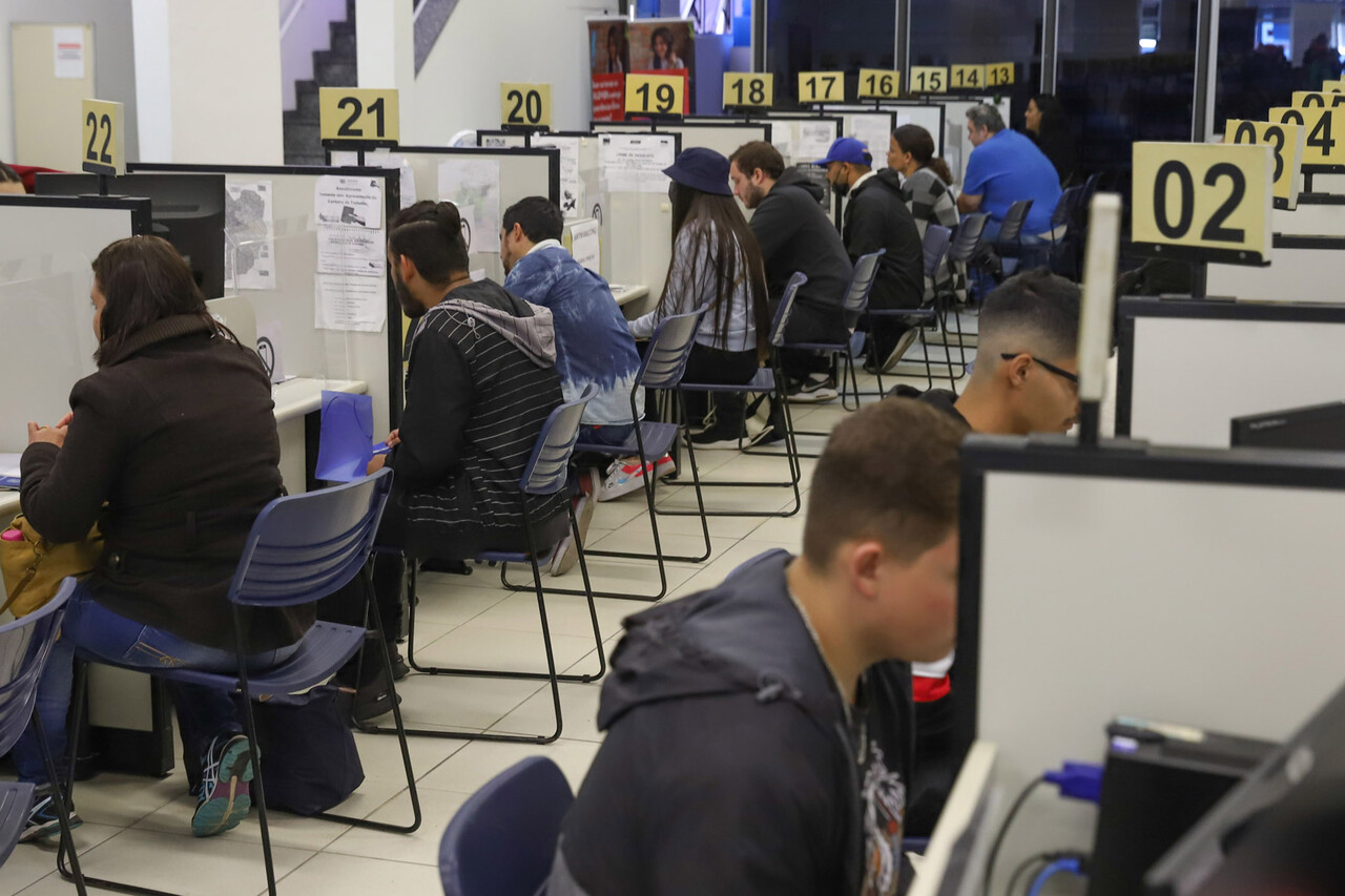 quantas vagas de emprego estao disponiveis em cascavel esta semana 1