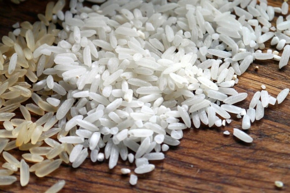 Preço do arroz aumenta 16% em 2023 e brasileiro escolhe substituto