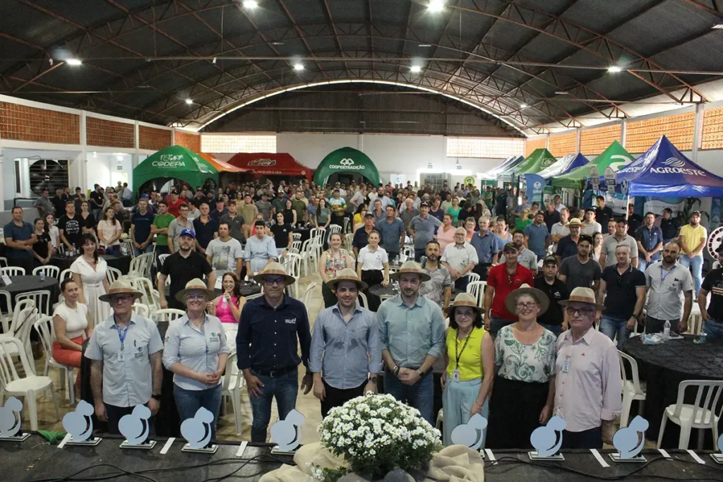Vitorino sedia 5ª edição do Torneio de Silagem