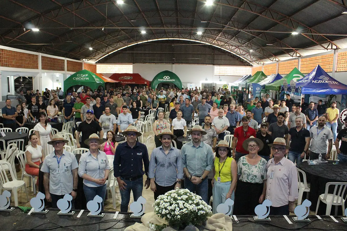 Vitorino sedia 5ª edição do Torneio de Silagem
