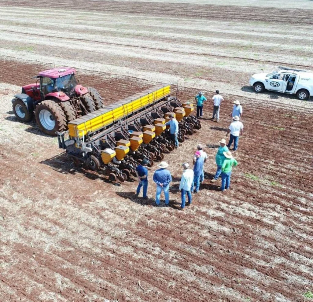 Aumente a produtividade em até 30% com a manutenção das plantadeiras 8 Produtividade aumenta em até 30% com manutenção das plantadeiras