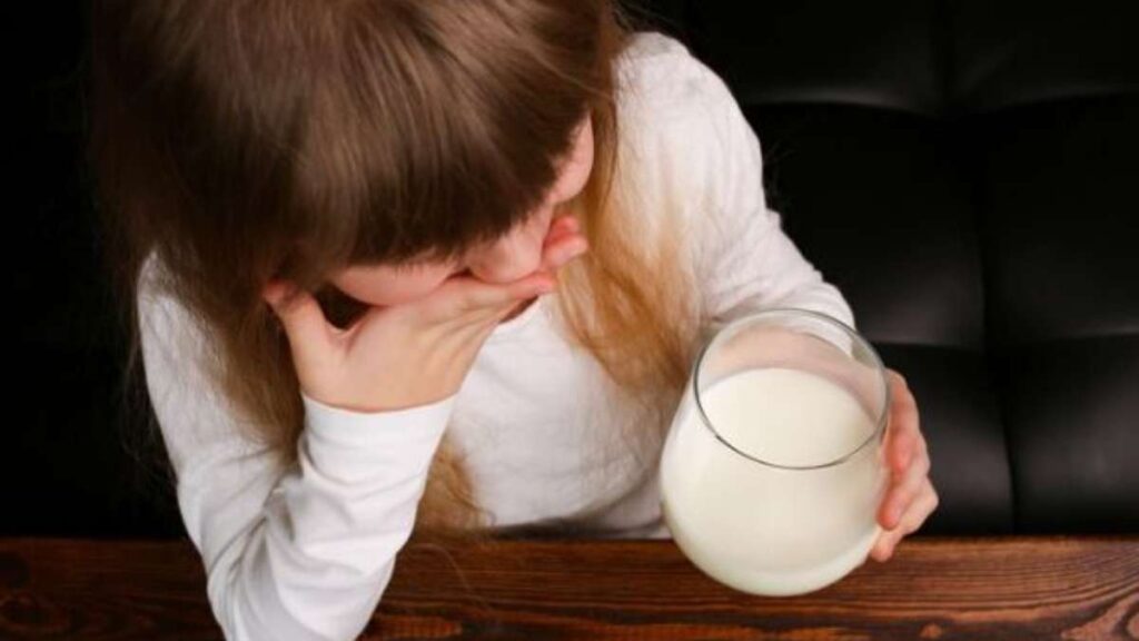 Descubra como lidar com alergia ao leite de vaca! 22 Crianças com alergia à proteína do leite de vaca; saiba o que fazer