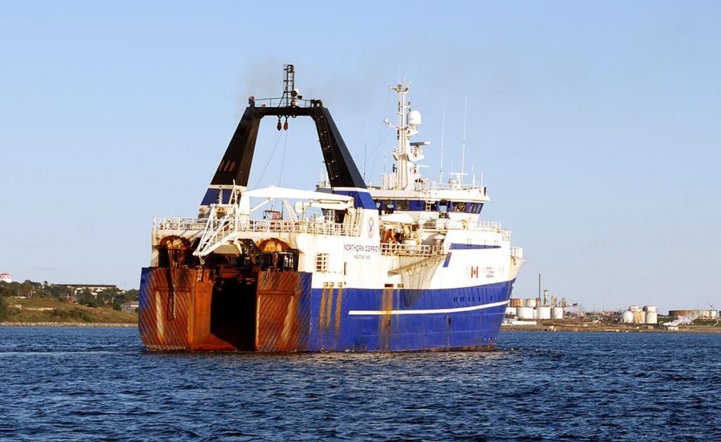 Cerca de 75% dos navios pesqueiros do mundo não são monitorados publicamente, diz estudo | Peixe