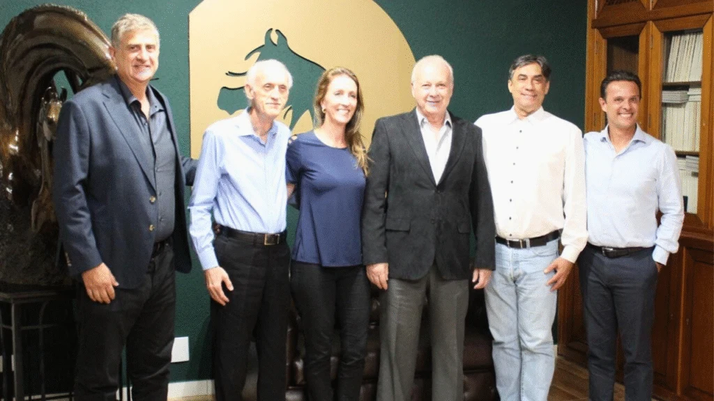 Francisco Carrasco lidera ABCCA em novos planos para o Cavalo Árabe 2 Francisco Carrasco assume a presidência da ABCCA e traça planos para o futuro do Cavalo Árabe