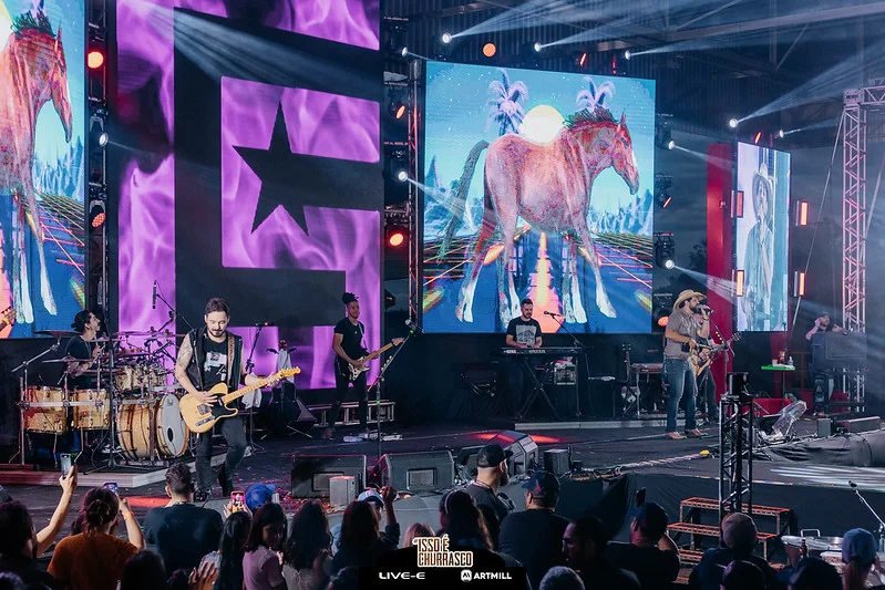 Haras Raphaela: show de Fernando & Sorocaba! 26 Complexo Haras Raphaela sedia show da dupla ‘Fernando & Sorocaba’ neste sábado