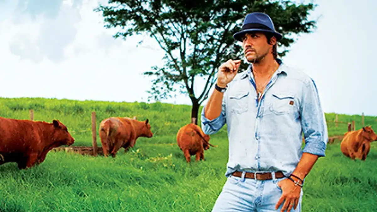 Leo Chaves: o cantor que conquistou os palcos e os pastos