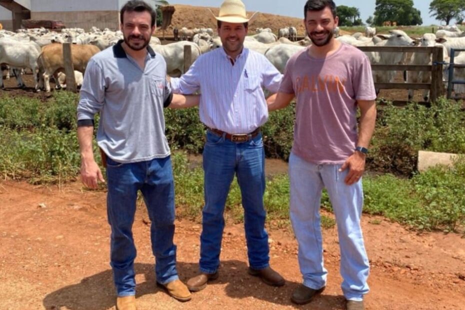 Mineiro mostra o que faz de melhor com o gado na sua fazenda!