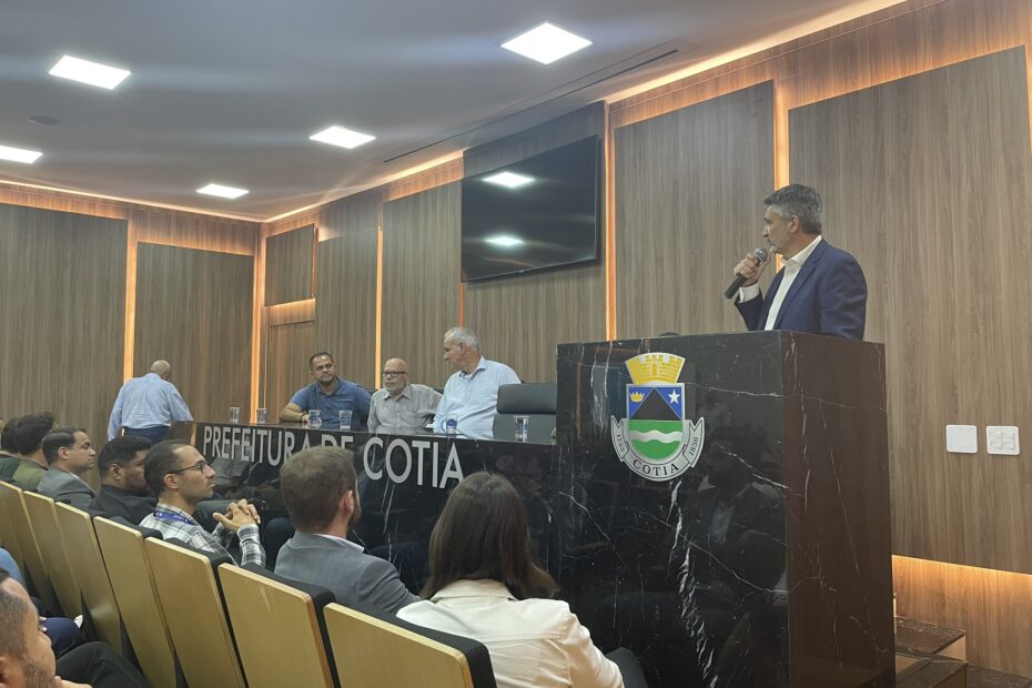 Novos Conselheiros Municipais do Meio Ambiente e AgropecuÃ¡ria de Cotia tomaram posse - Revista Circuito