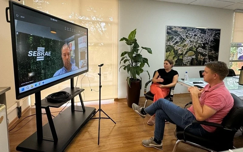 Dom Feliciano busca parceria para Programa Pecuária Forte! 23 Dom Feliciano negocia convênio de parceria para assistência técnica do Programa Pecuária Forte