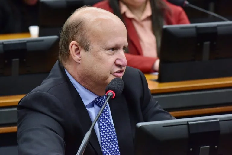 Novo programa incentiva pesquisa agropecuária! 8 Reunião Extraordinária. Dep. Célio Silveira (MDB - GO)