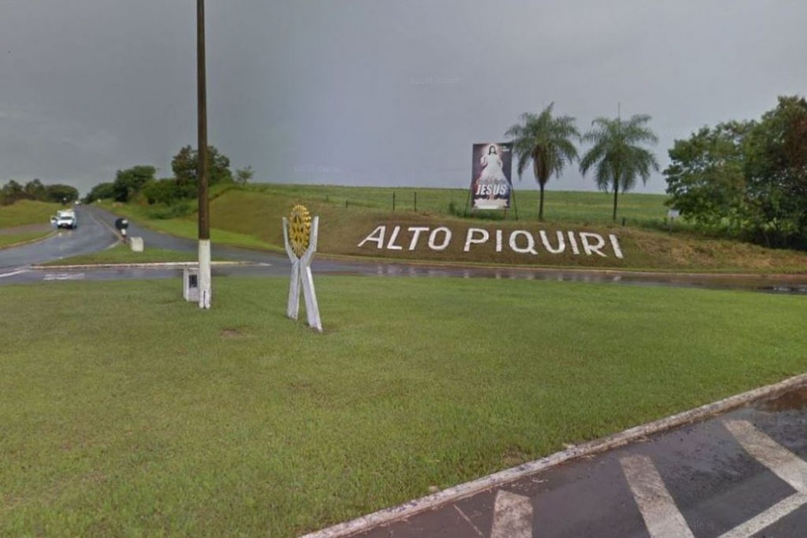 Cavalo é resgatado após várias denúncias de maus-tratos, em Alto Piquiri