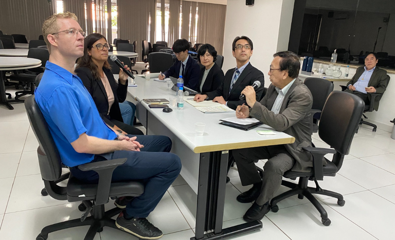 Missão japonesa avalia controle gripe aviária em SP