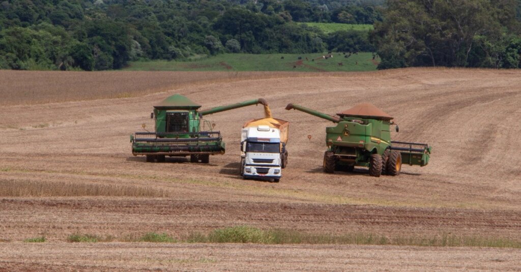 Governo do Paraná divulga dados da safra de grãos 2023/2024