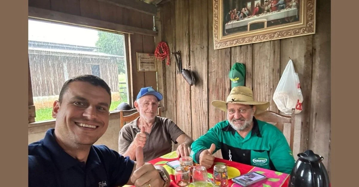 Rondônia: pecuarista surpreende com espetáculo de boiada e novilhas alimentados a pasto! 4 Rondônia: pecuarista apresenta espetáculo de boiada e novilhas tratados a pasto