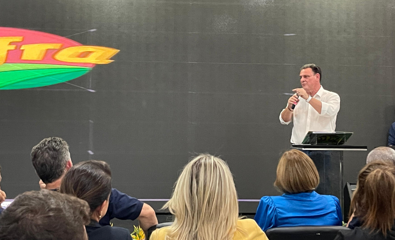 show safra ministro elogia mapa