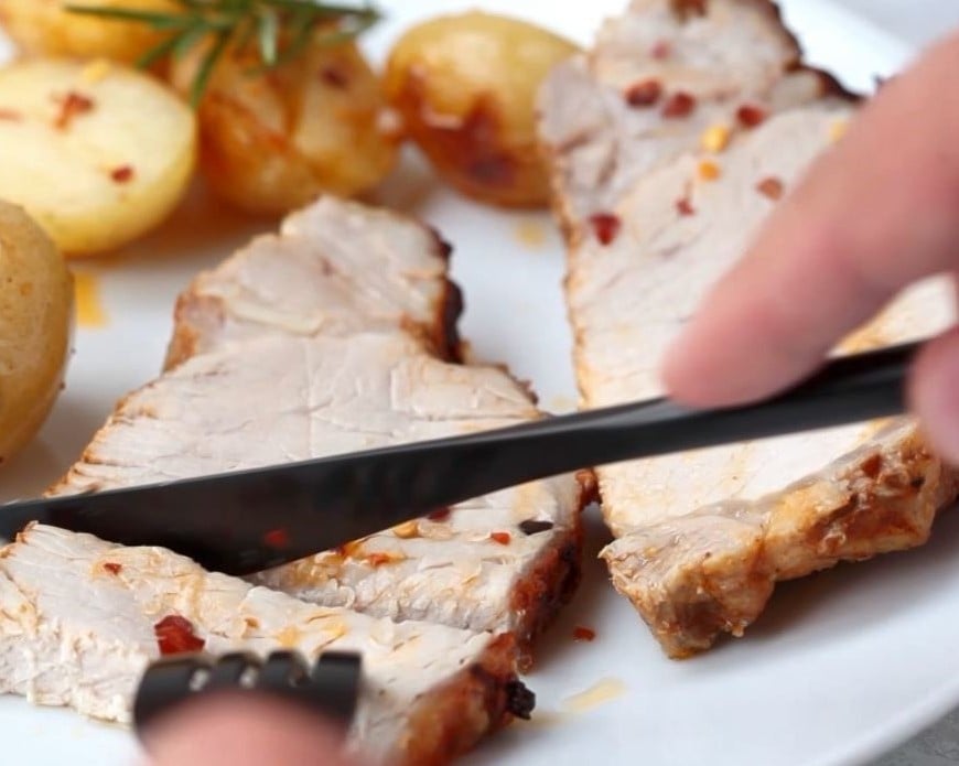 Descubra os benefícios de incluir aves e suínos no churrasco!