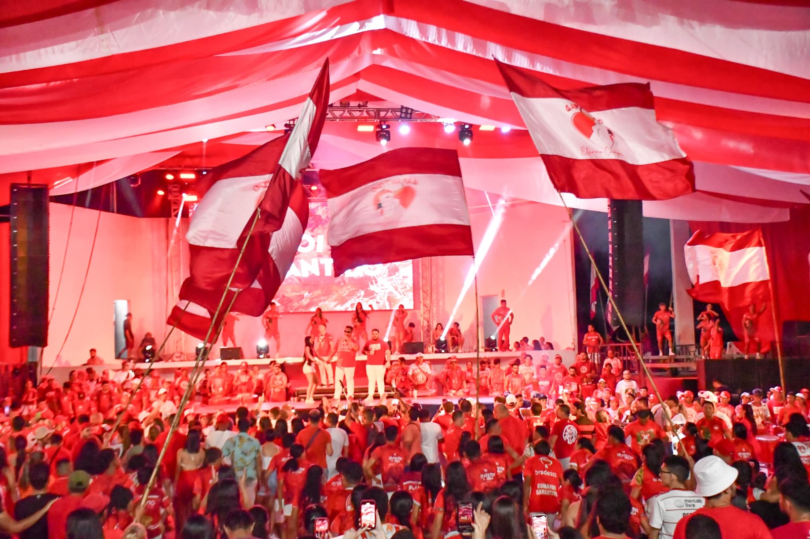 Ensaio geral da Alvorada lota Curral Lindolfo Monteverde e mostra que Parintins vai parar nessa véspera de feriado