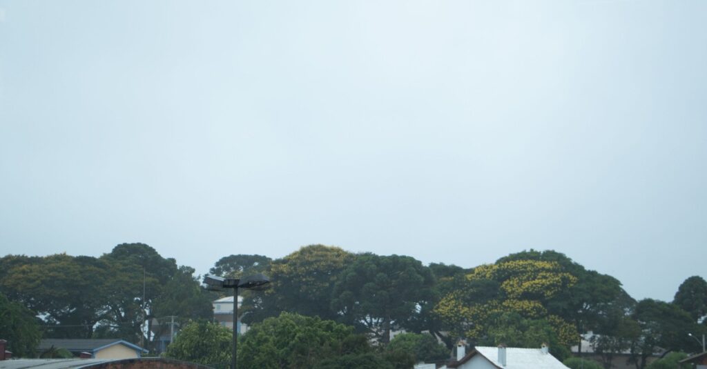 Tempo segue instável e com chuvas no Sul do Brasil