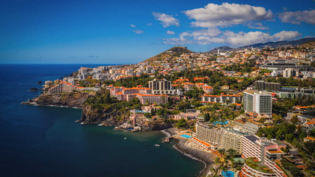 Madeira. Livre contesta construção de teleférico no Curral das Freiras