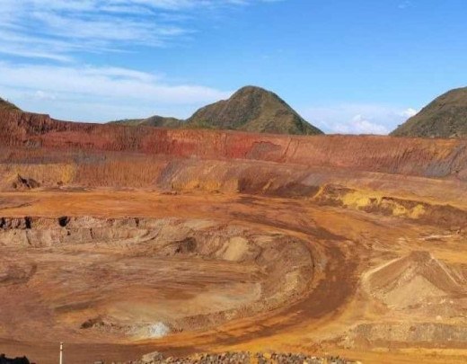 PBH suspende atividade irregular de mineradora na Serra do Curral