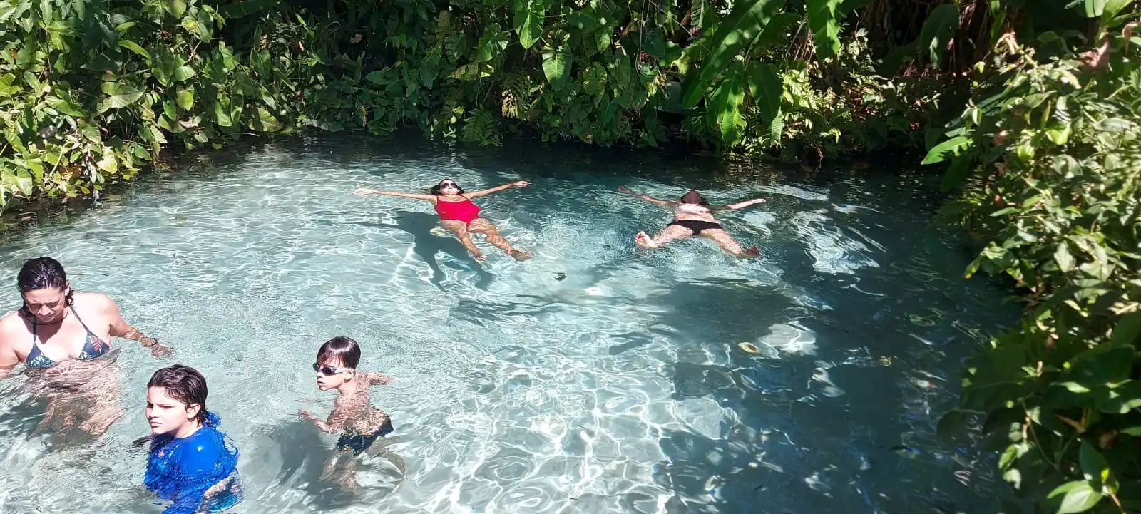 Explorando o Jalapão: Jornalistas de Turismo em ação! 13 Associação Brasileira de Jornalistas de Turismo visitam o Jalapão do dia 21 a 23 de junho