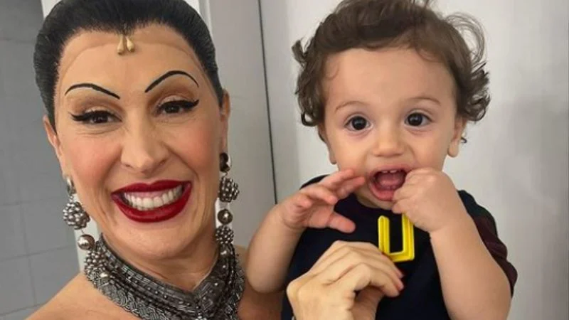 Segredo revelado: filho caçula de Claudia Raia é fruto de inseminação 2 Filho caçula de Claudia Raia nasceu após tentativa de inseminação