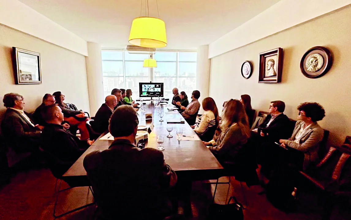 Ana Doralina Menezes assume a presidência da Comissão Executiva na maior entidade da pecuária sustentável ... - Jornal A Plateia