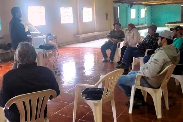 Emater/RS lança rede "Elite a Pasto" em Júlio de Castilhos 2 Emater/RS: Rede "Elite a Pasto" é lançada em Júlio de Castilhos