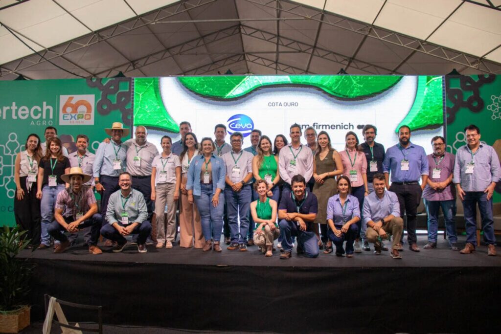 Nova diretoria da Mesa Brasileira da Pecuária Sustentável: Triênio 2024! 1 Mesa Brasileira da pecuária sustentável empossa nova diretoria para triênio 2024