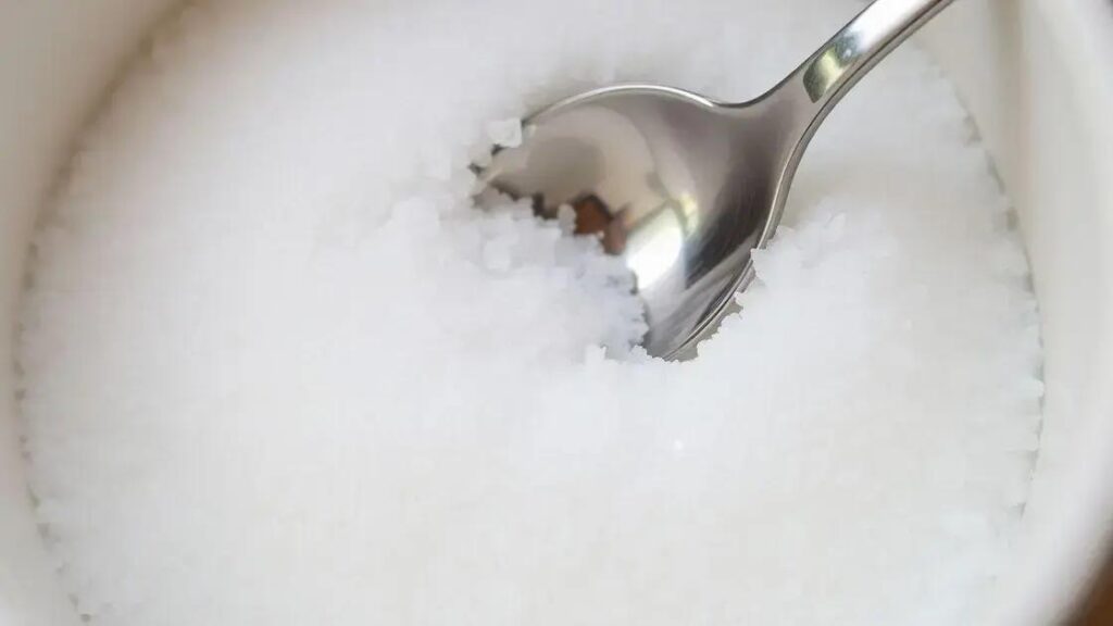 Preços do açúcar cristal se mantêm firmes no início da safra 2025/26