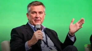 Lucro da JBS cai 16% no 3º tri/25, pressionado pelas margens da carne nos EUA